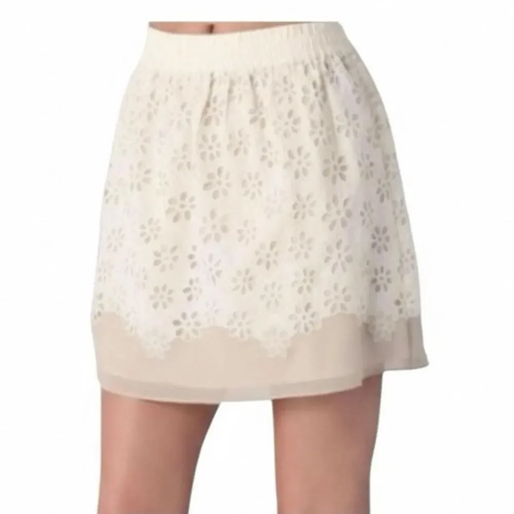nwt Club Monaco Lorie Antique Eyelet Skirt size US 6 Ivory / Vanilla Cotton Silk